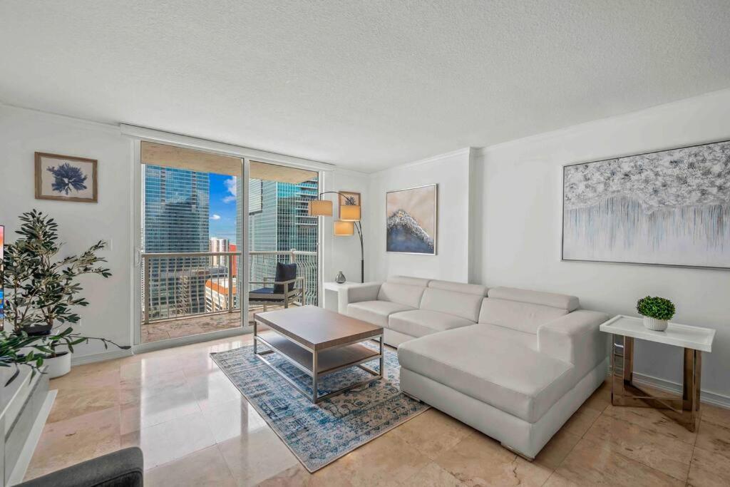 Apartamento Exquisite 1 Bed • 33 Floor •brickell • Ocean Views *