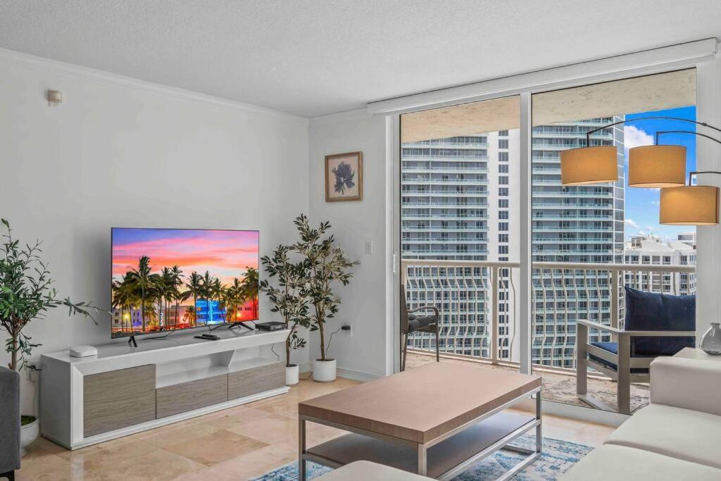 Exquisite 1 Bed • 33 Floor •brickell • Ocean Views Appartamento