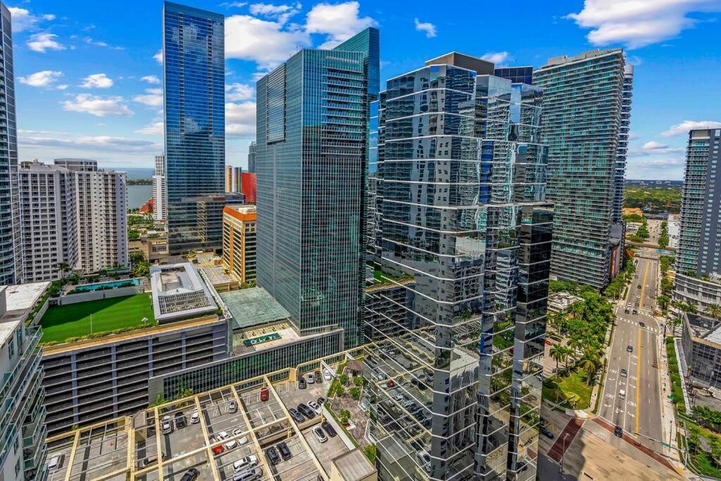 Exquisite 1 Bed • 33 Floor •brickell • Ocean Views Apartamento